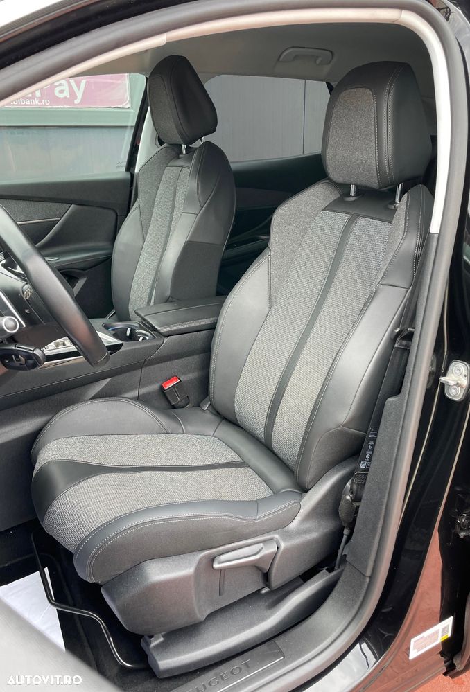 Peugeot 3008 1.2 PureTech 130 EAT8 GT - 35