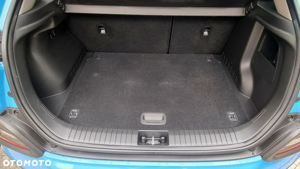 Hyundai Kona - 21