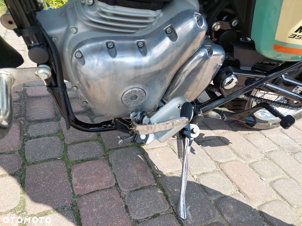 Royal Enfield Meteor - 12