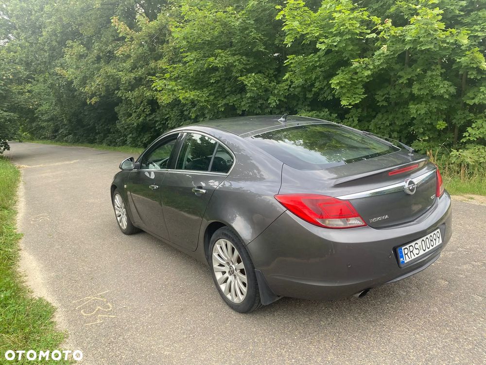 Opel Insignia - 10