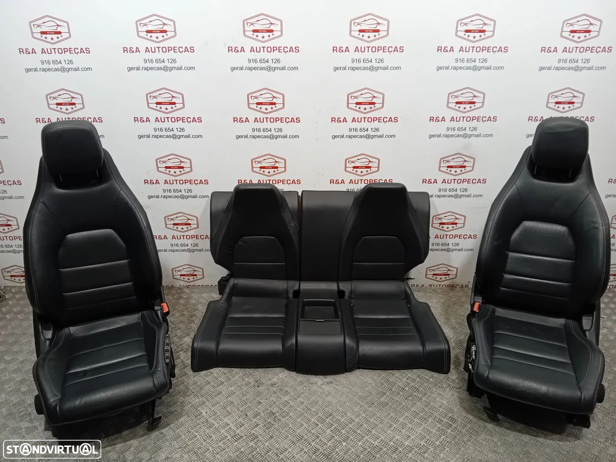 Conjunto de Bancos Mercedes Class E AMG Coupe W207 em Pele Original - 1
