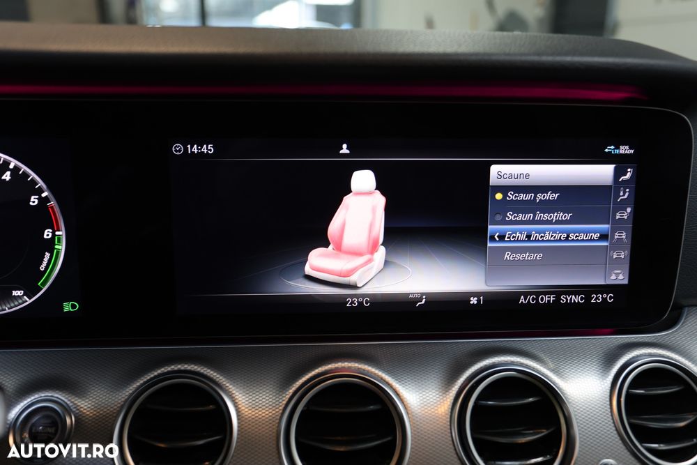 Mercedes-Benz E 300 de 4Matic 9G-TRONIC AMG Line - 30