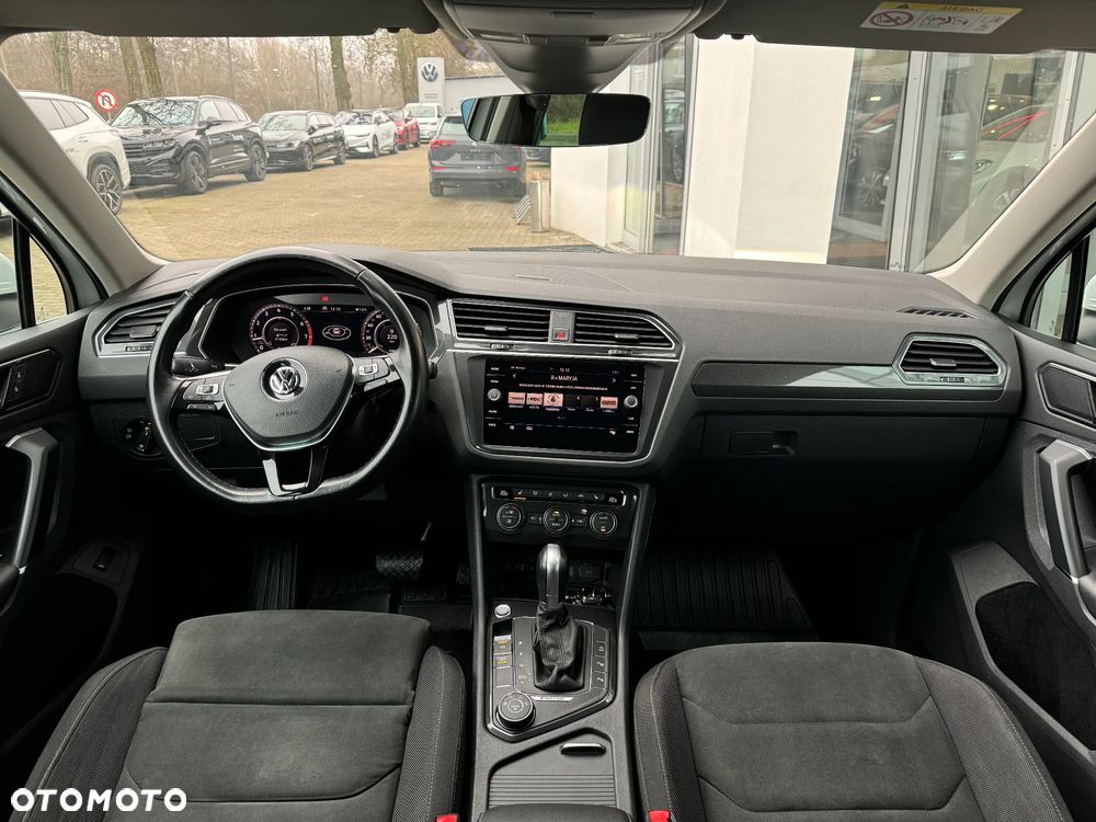 Volkswagen Tiguan - 21