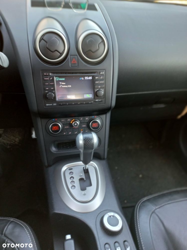 Nissan Qashqai+2 - 1