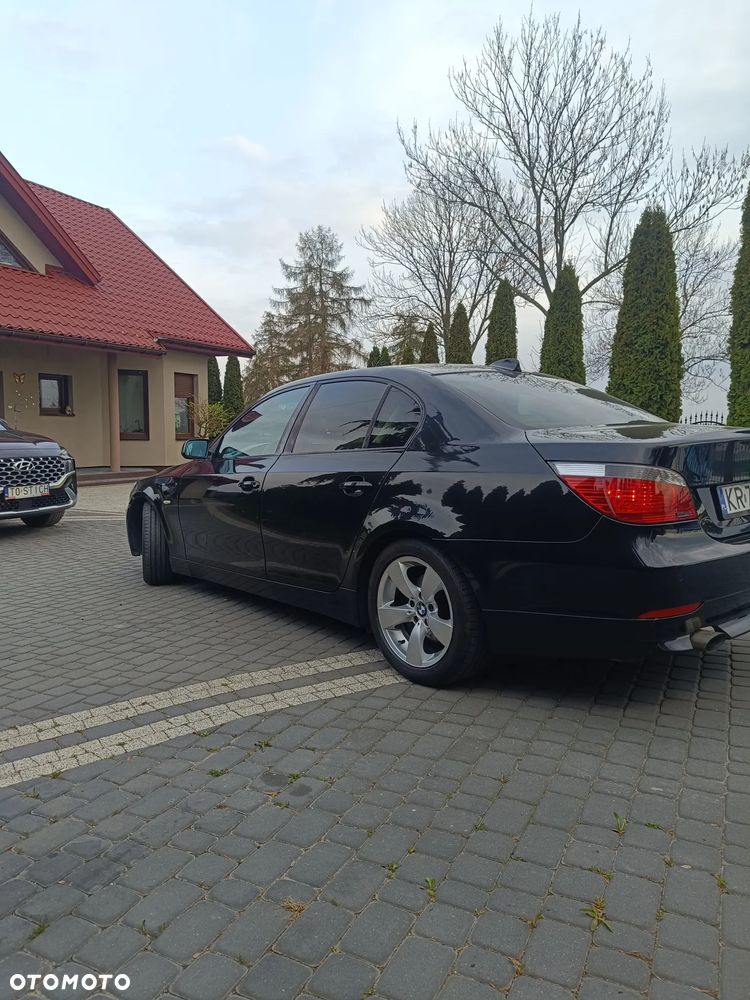 BMW Seria 5 520d Special Edition - 3