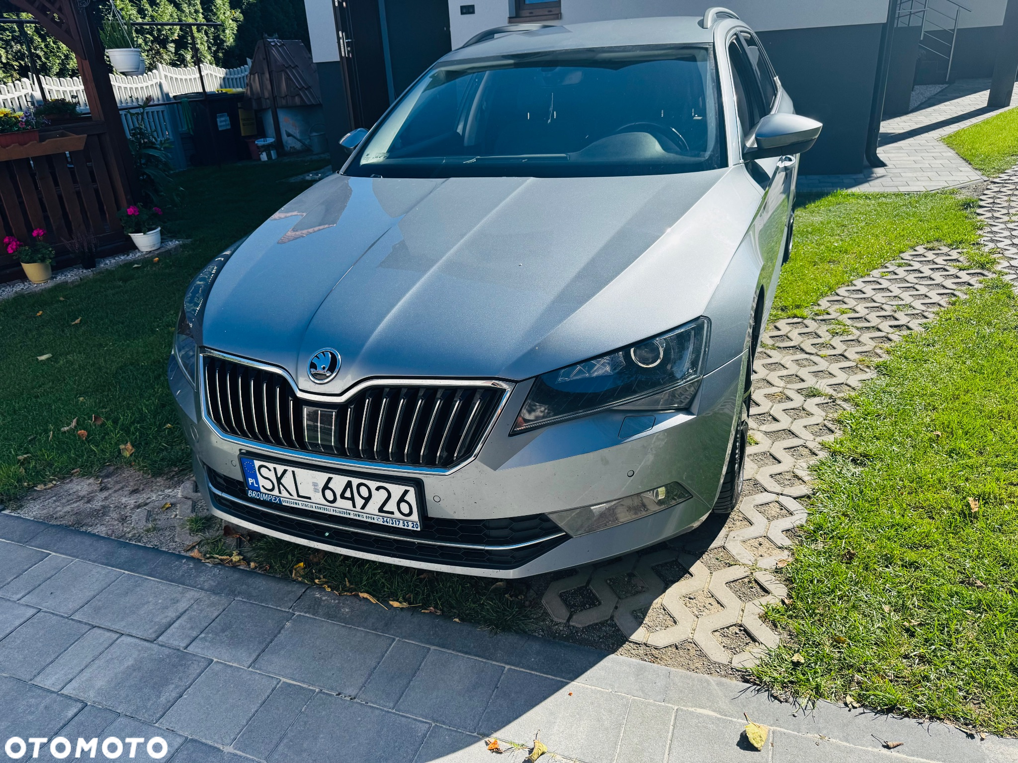 Skoda Superb 2.0 TDI Active DSG - 2
