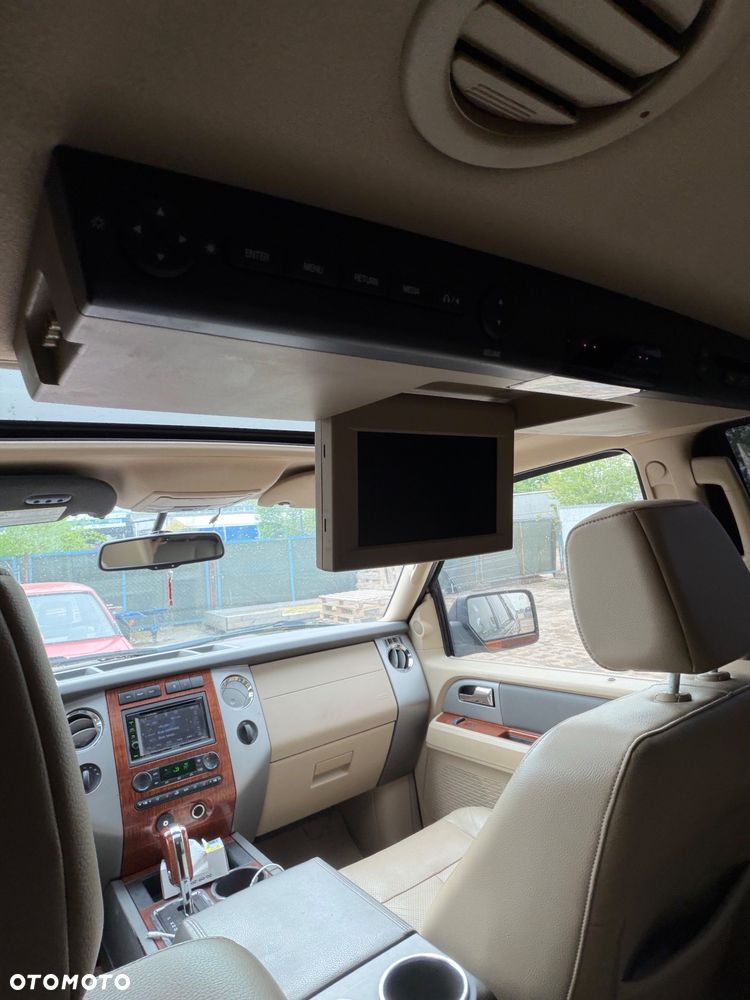 Ford Expedition - 5