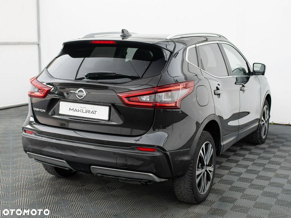Nissan Qashqai 1.5 dCi N-Connecta - 6