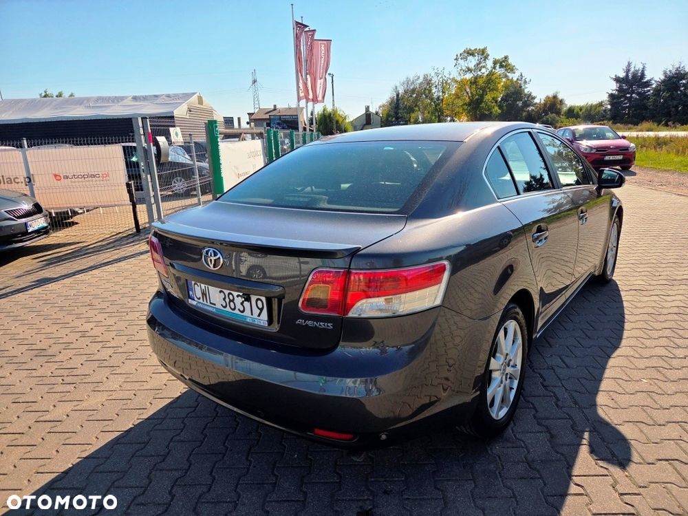 Toyota Avensis 2.2 D-4D Prestige NAVI - 10