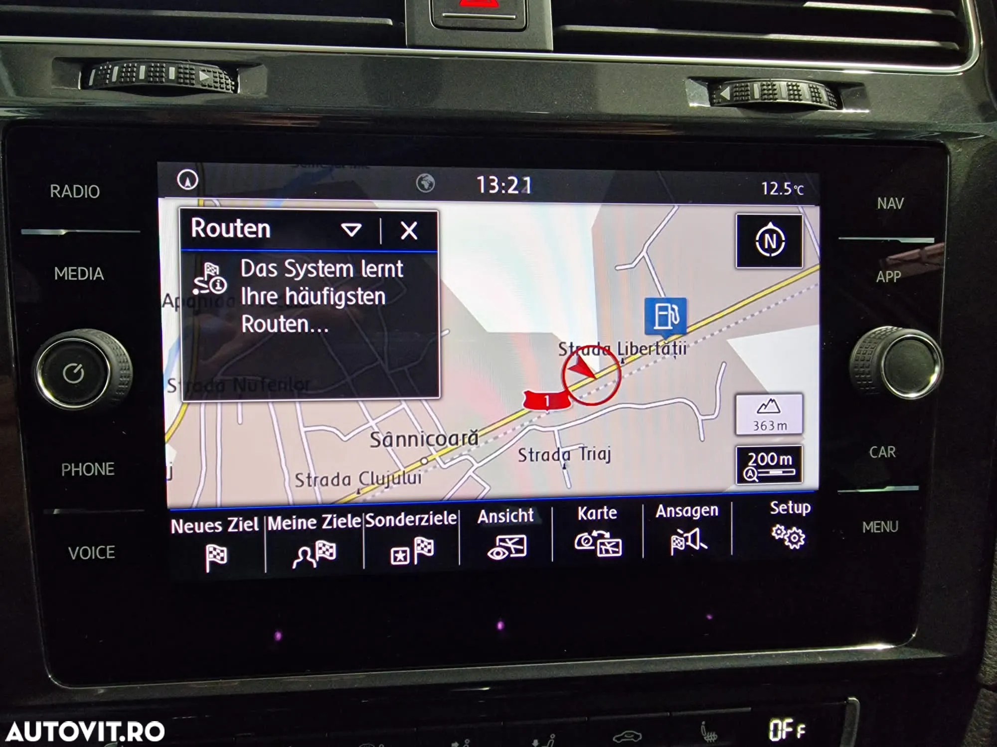 Volkswagen Golf 1.4 TSI BlueMotion Technology DSG Comfortline - 8
