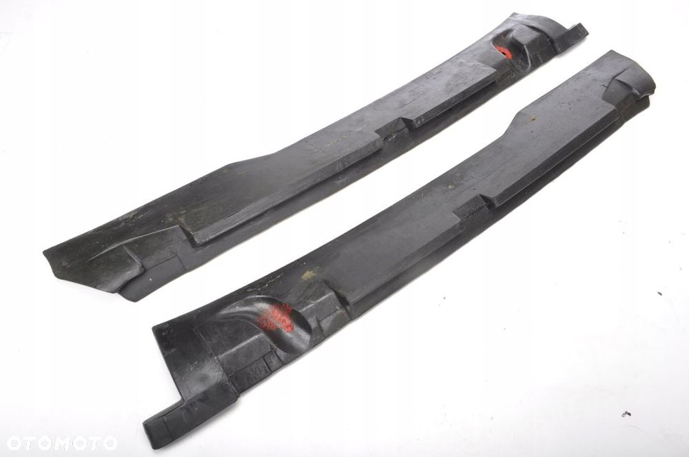 PORSCHE 924 USZCZELKA POD PODSUFITKĄ - 2