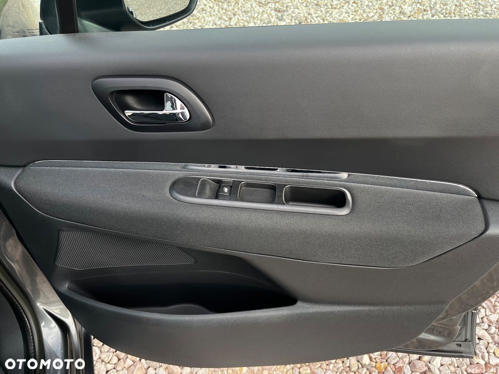 Peugeot 5008 2.0 HDi Allure - 33