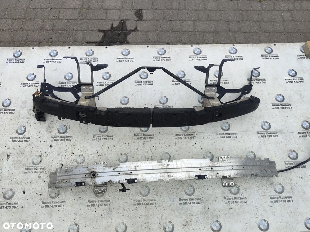 BMW E60 E61 Belka zderzaka przedniego przód 7033696 - 3