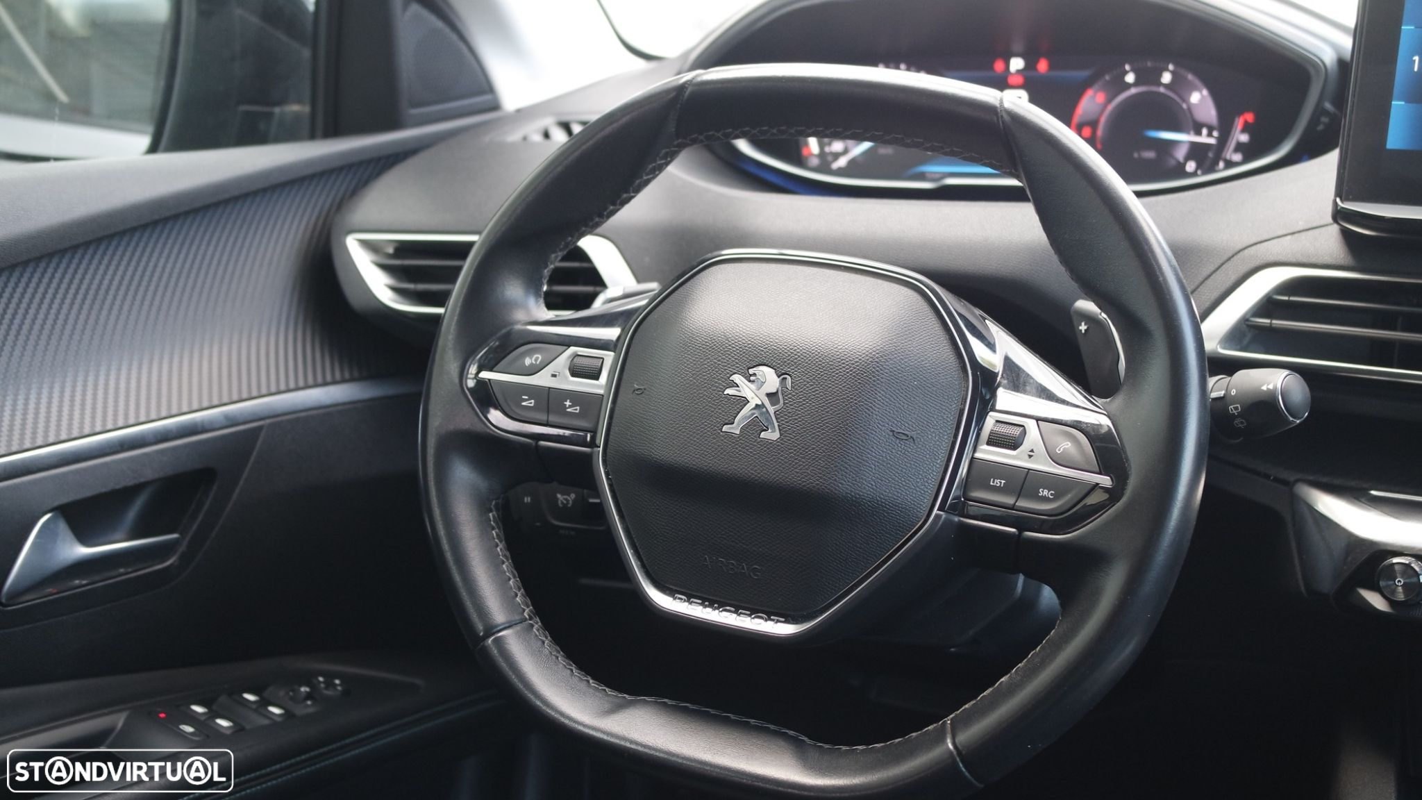 Peugeot 3008 1.5 BlueHDi Allure Pack EAT8 - 23