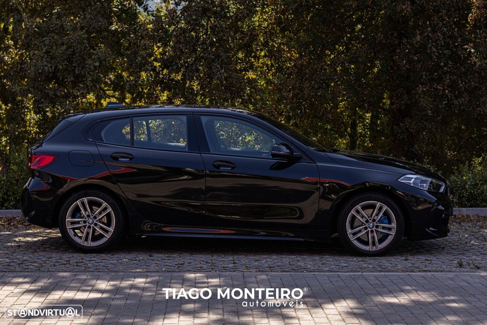 BMW 116 d Pack Desportivo M - 15