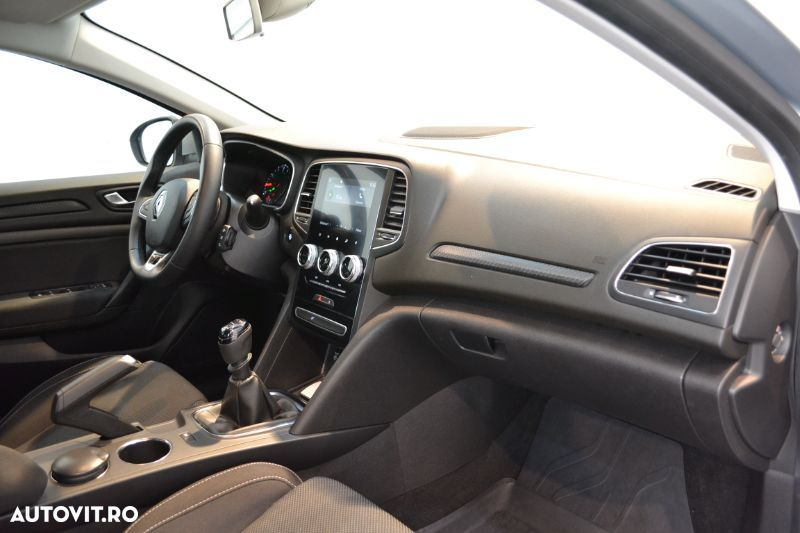 Renault Megane TCe 140 GPF Equilibre - 12
