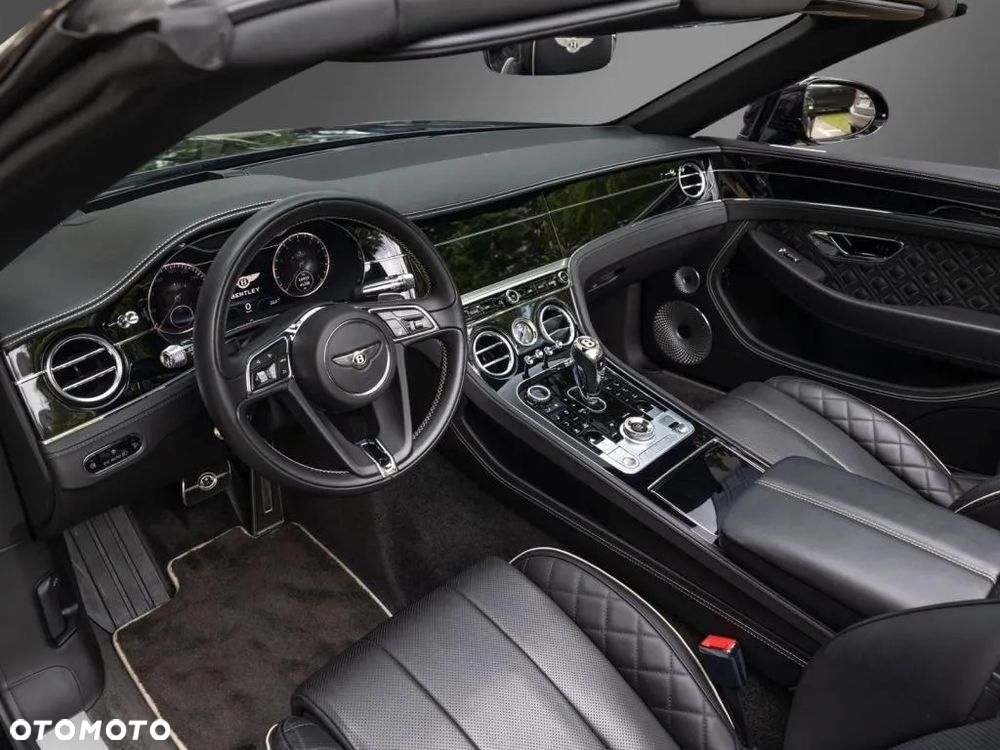 Bentley Continental GT New - 24