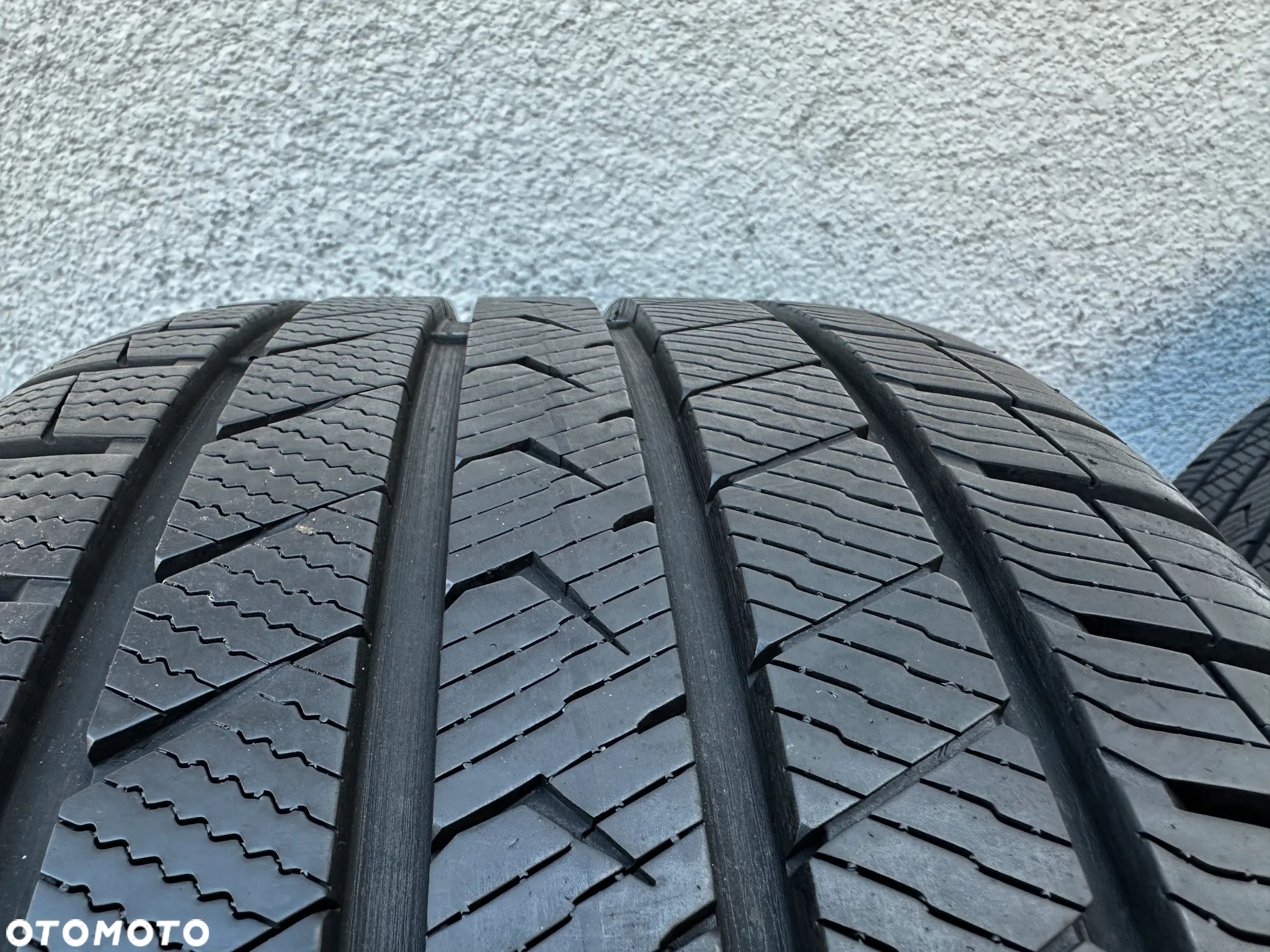 255 35 20 / CUPRA Formentor VZ5 / VW SEAT AUDI SKODA / Wielosezon - 6