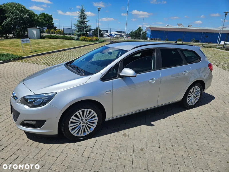 Opel Astra IV 1.6 CDTI Energy - 10