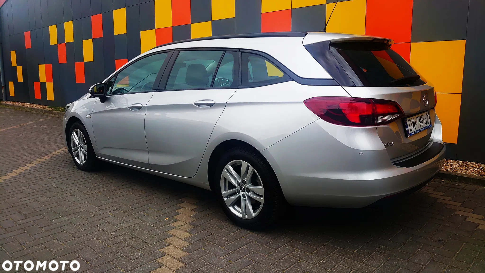 Opel Astra V 1.4 T Business Elegance S&S - 6