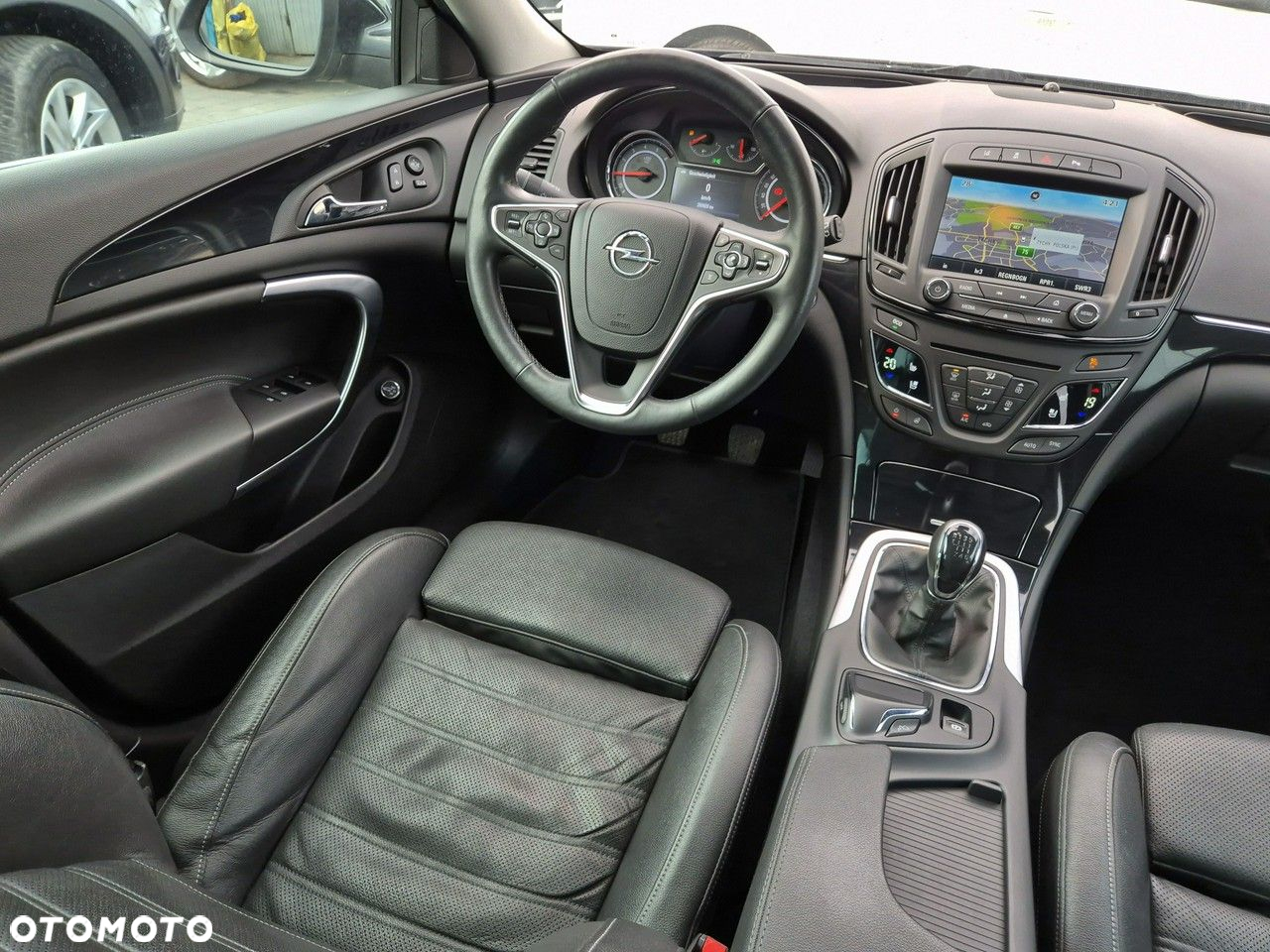 Opel Insignia 2.0 CDTI Cosmo S&S - 23