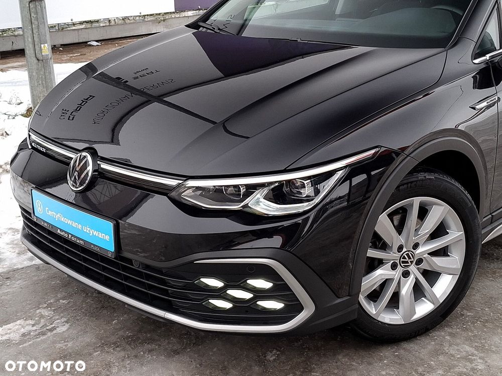 Volkswagen Golf - 9