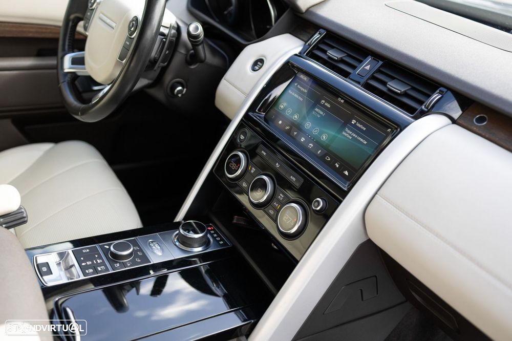 Land Rover Discovery 3.0 TD6 HSE Auto - 34