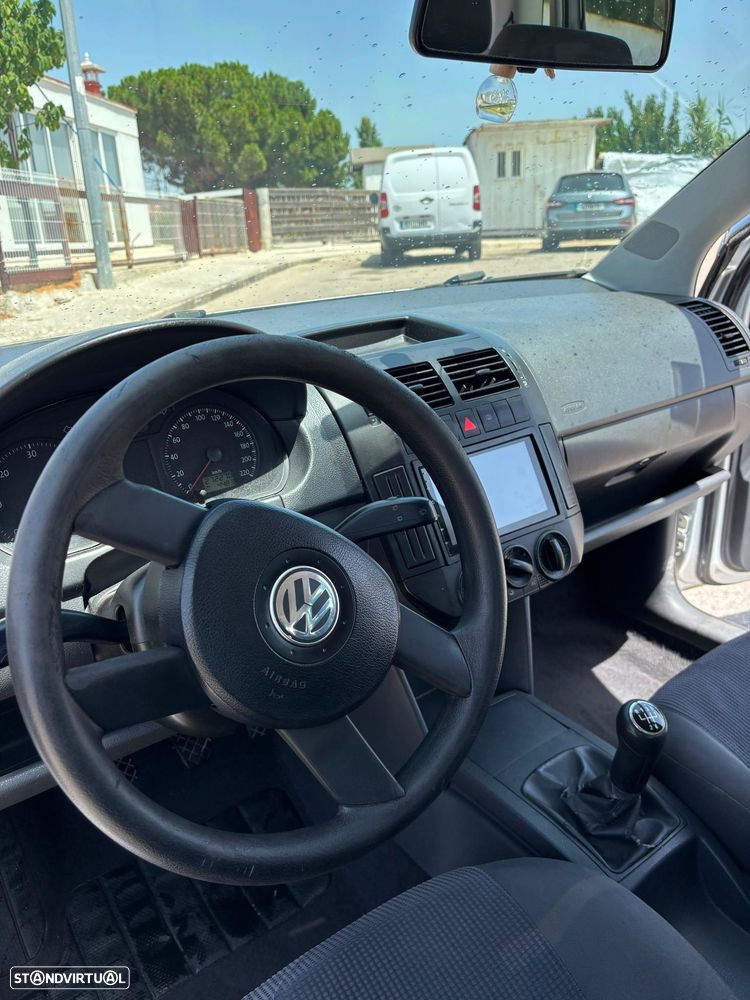 VW Polo 1.4 TDi Confortline - 4