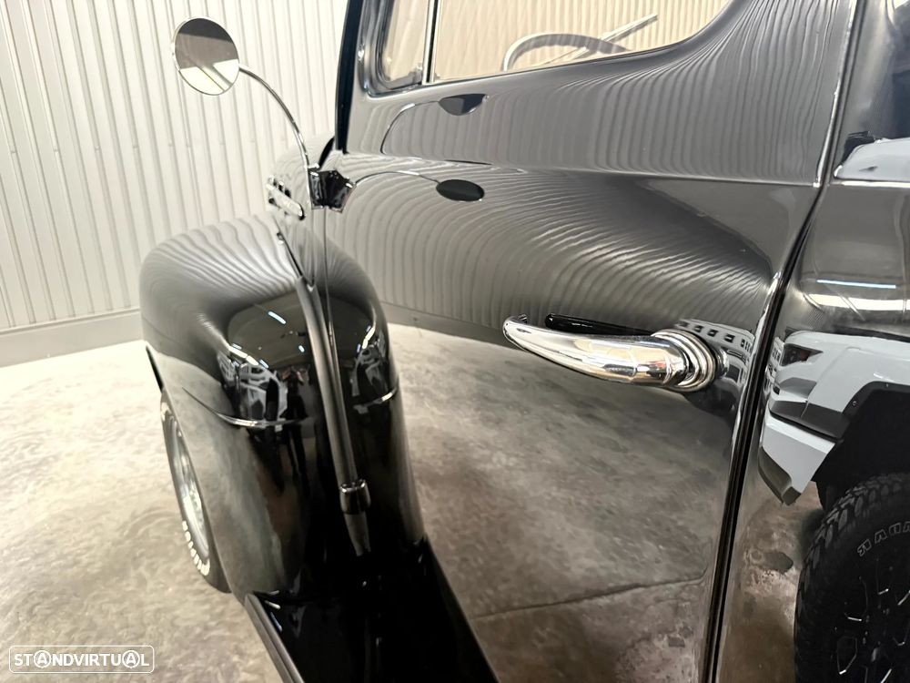 Ford F-100 F1 V8 5.7 - 50