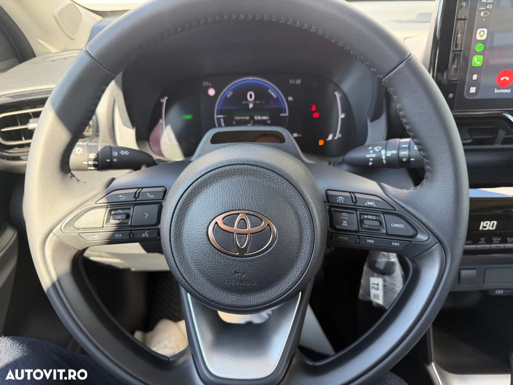 Toyota Yaris Cross - 10