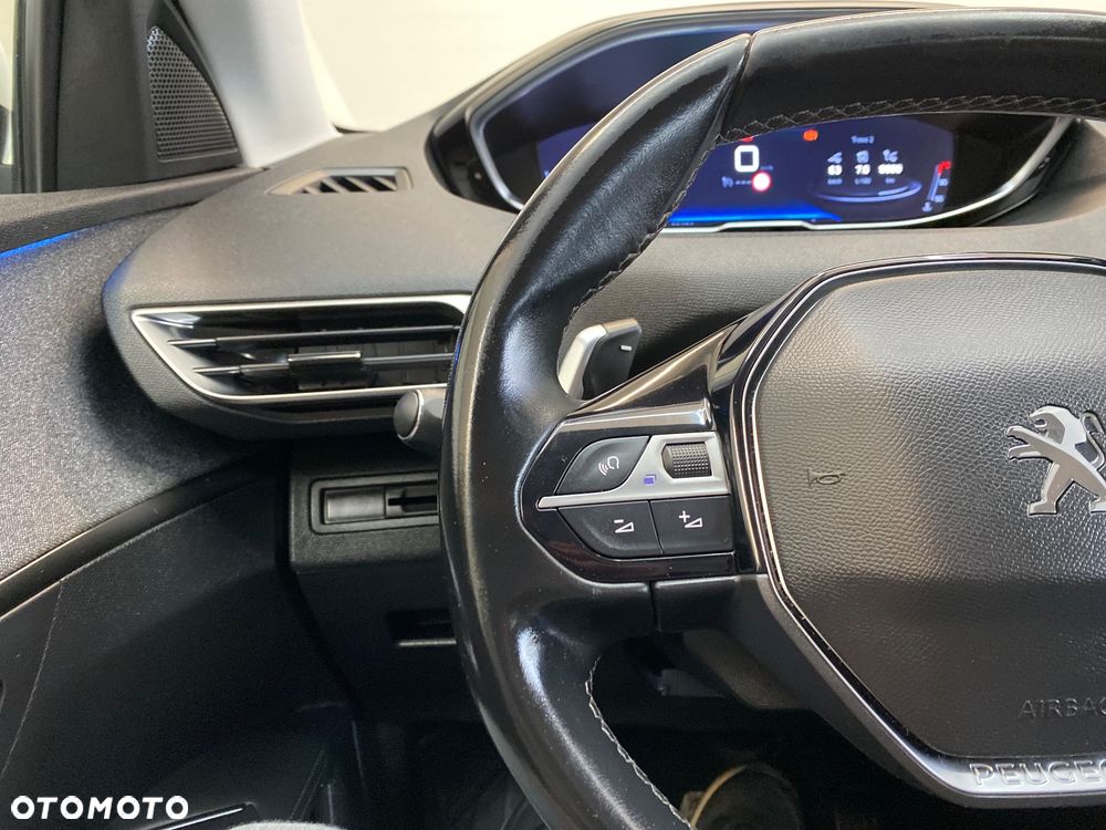 Peugeot 3008 BlueHDi 180 Stop & Start EAT8 Allure - 23