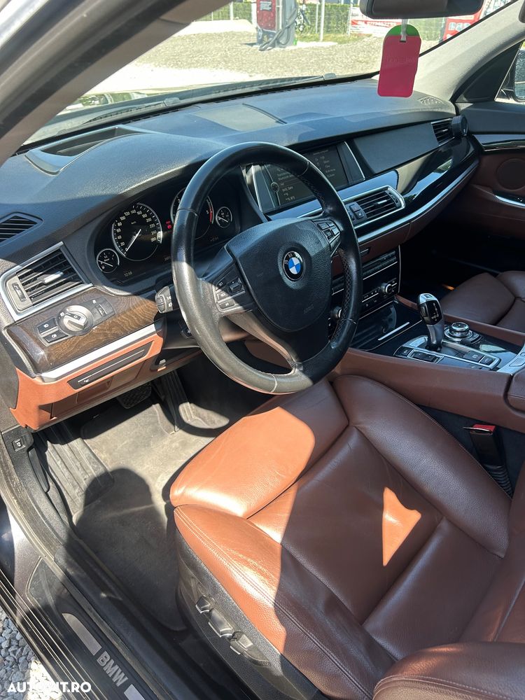 BMW Seria 5 530d xDrive Aut. GT - 15