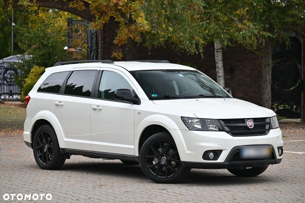 Fiat Freemont 2.0 Multijet 16V DPF Automatik Allrad Black Code - 4