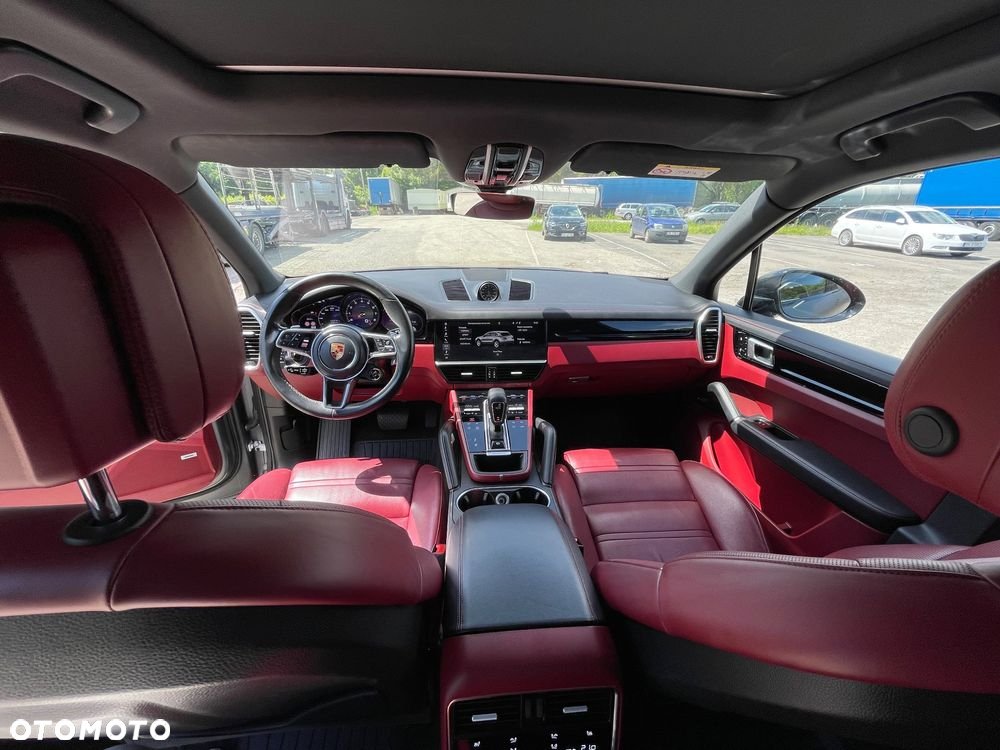 Porsche Cayenne Standard - 22