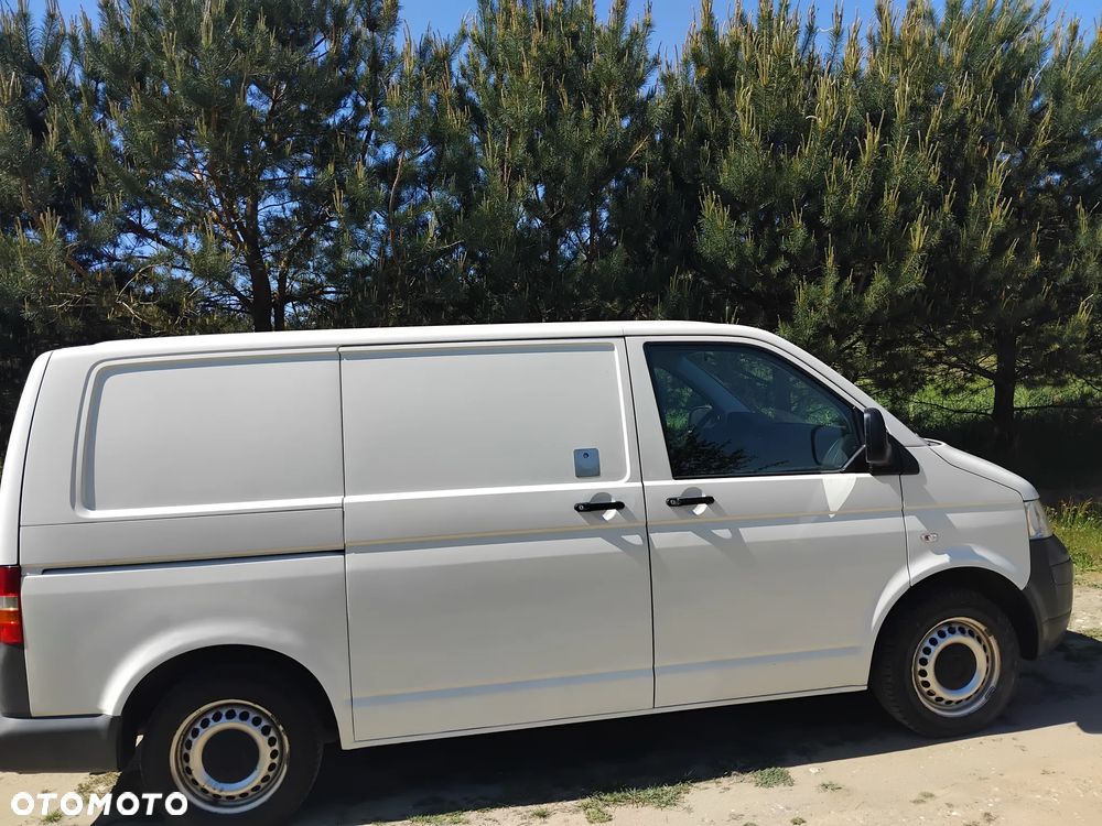 Volkswagen Transporter - 11
