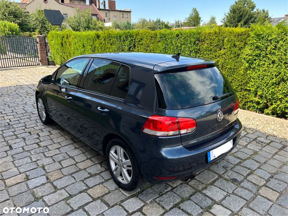Volkswagen Golf 2.0 TDI DPF DSG MATCH - 1