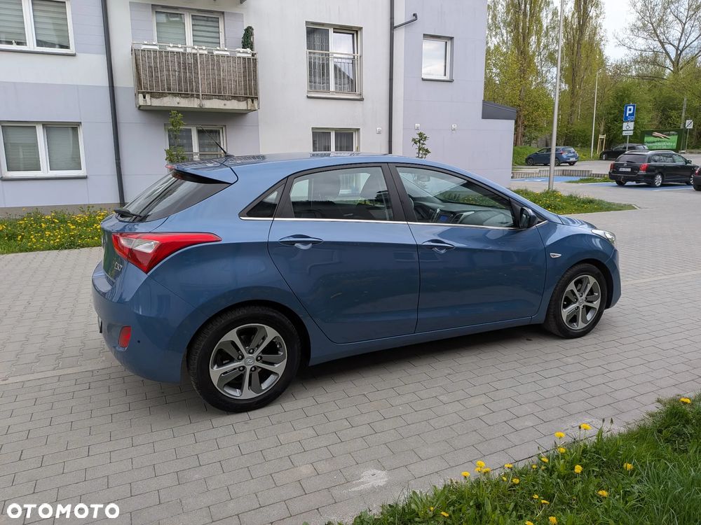 Hyundai i30 1.4 Comfort - 19