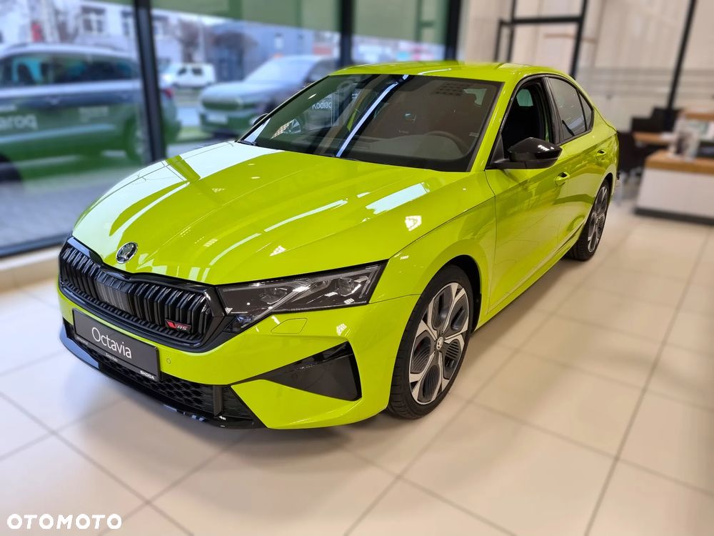 Skoda Octavia 2.0 TSI RS DSG - 8