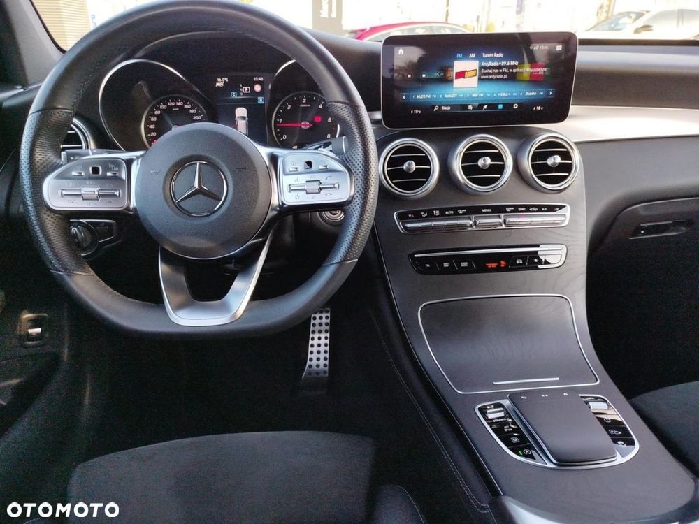 Mercedes-Benz GLC - 14