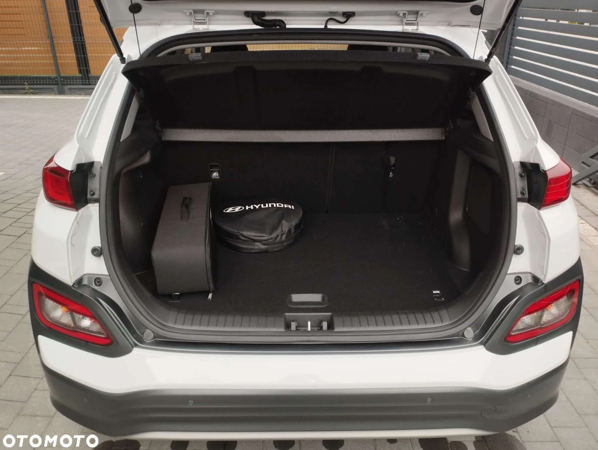 Hyundai Kona Electric 39kWh Premium - 30
