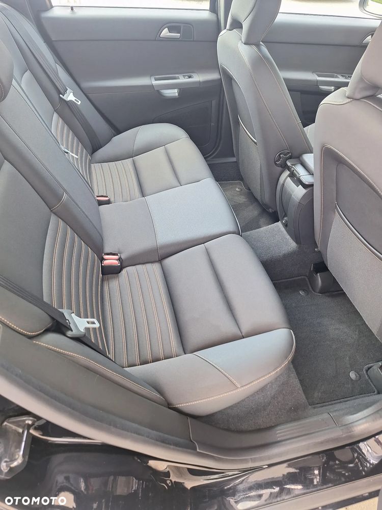 Volvo V50 - 10