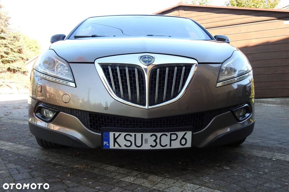 Lancia Delta 1.9 Multijet Twinturbo Executive - 2