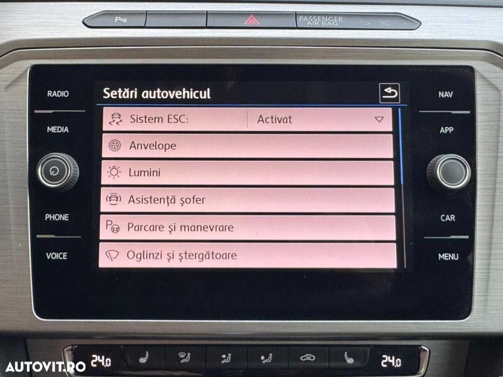 Volkswagen Passat - 38