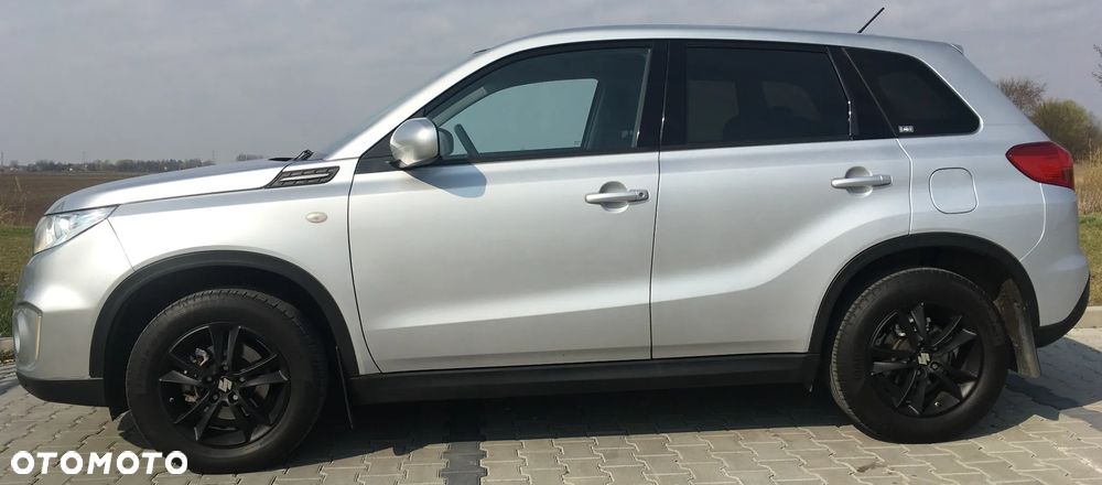 Suzuki Vitara 1.6 Comfort 2WD - 2