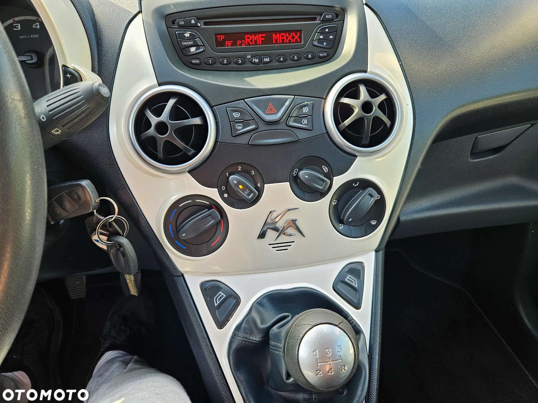 Ford KA 1.2 Titanium - 15