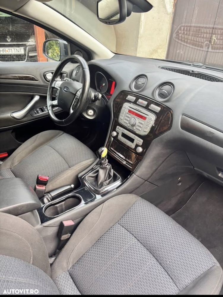 Ford Mondeo 2.0 TDCI Ghia - 3