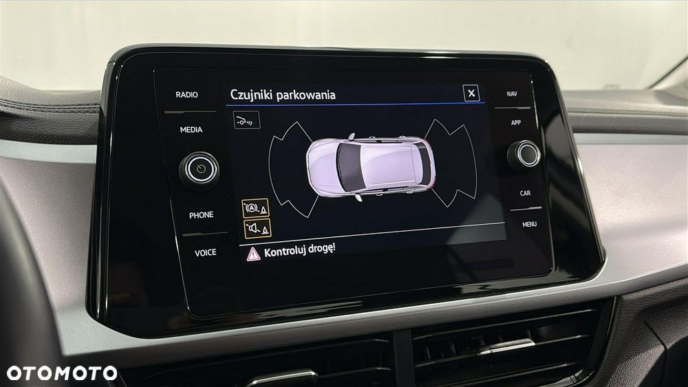 Volkswagen T-Roc - 19