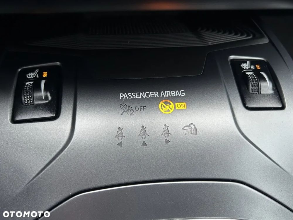 Toyota Avensis Touring Sports 1.8 Edition S+ - 10