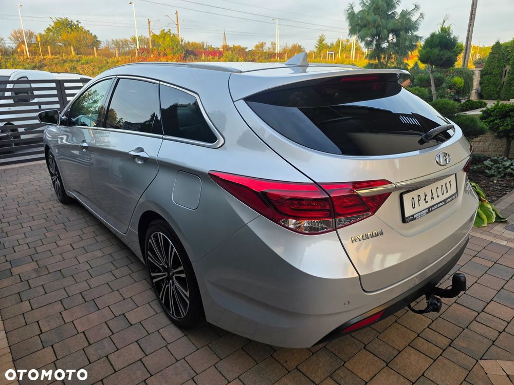 Hyundai i40 Kombi 2.0 Automatik Premium - 18