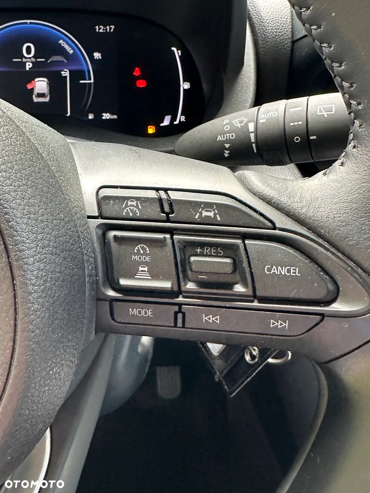 Toyota Yaris Cross - 15